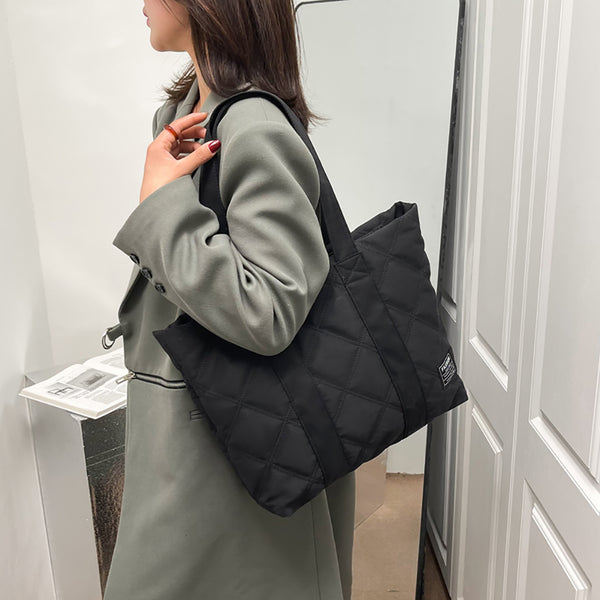 Cartera  bolso  capitoneada AMALIE